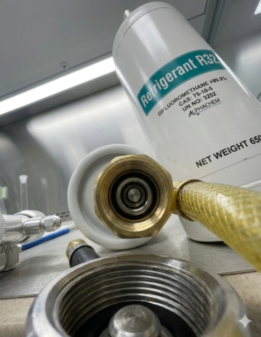 Gas Refrigerante R32 -650 GR